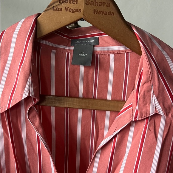Ann Taylor Striped Women’s blouse Size 12 - Picture 2 of 4